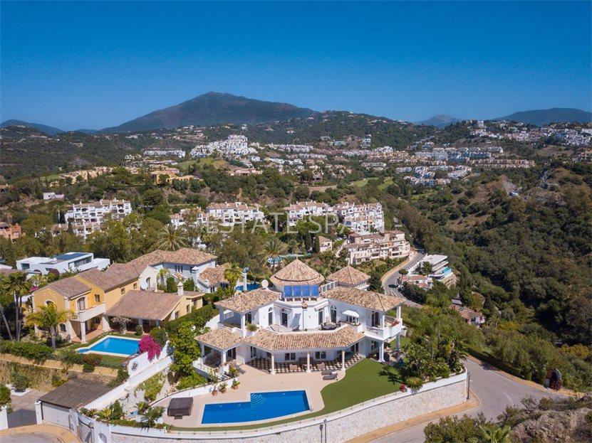 Особняк в Бенаависе 688 м2 №VL2353A0671  - Продажа - 57 large