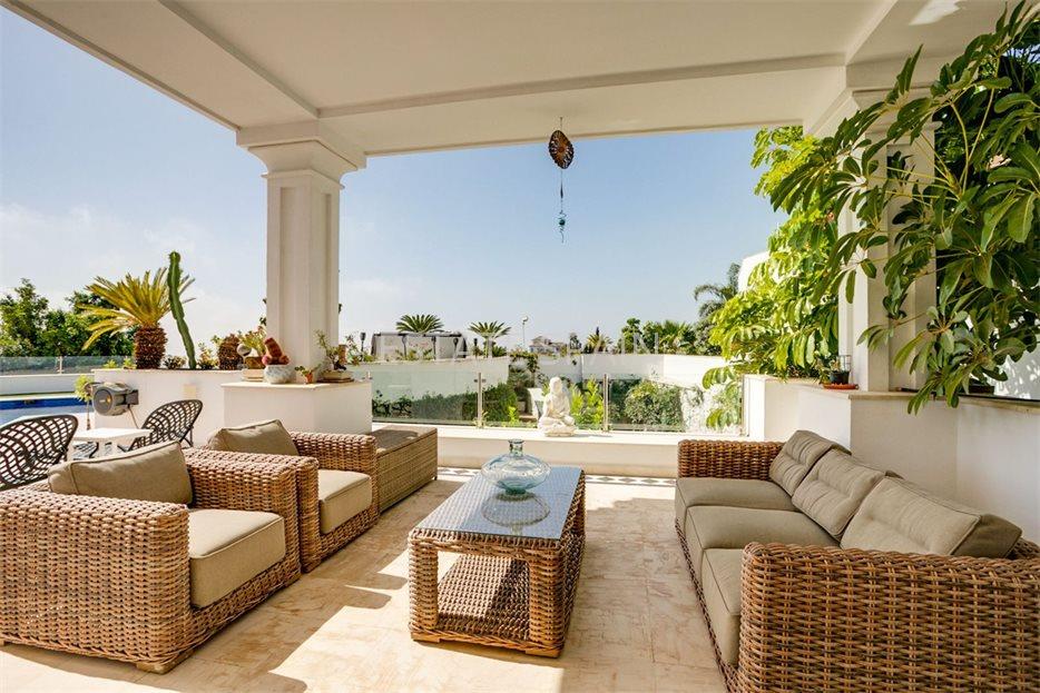 Особняк в Бенаависе 688 м2 №VL2353A0671  - Продажа - 30 large