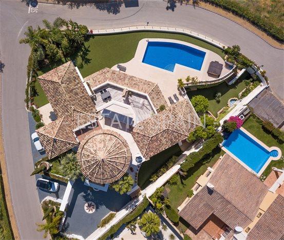 Особняк в Бенаависе 688 м2 №VL2353A0671  - Продажа - 4 preview