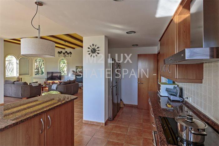 Вилла в Санта-Кристина-де-Аро 145 м2 №VL221172585A  - Продажа - 27 preview