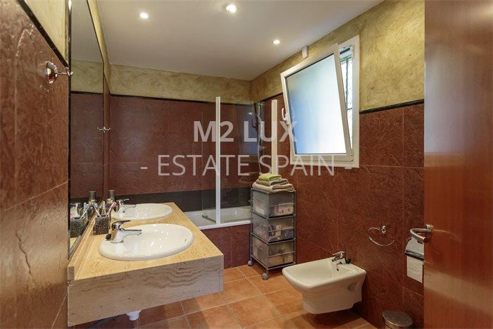 Вилла в Санта-Кристина-де-Аро 145 м2 №VL221172585A  - Продажа - 39 preview