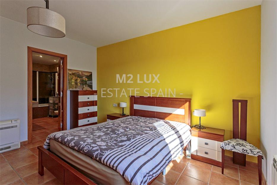 Вилла в Санта-Кристина-де-Аро 145 м2 №VL221172585A  - Продажа - 37 large