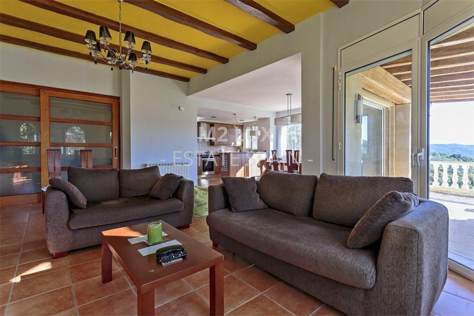 Вилла в Санта-Кристина-де-Аро 145 м2 №VL221172585A  - Продажа - 21 large