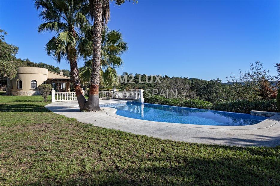 Вилла в Санта-Кристина-де-Аро 145 м2 №VL221172585A  - Продажа - 2 large