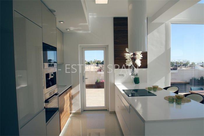 Вилла в Сьюдад-Кесада 109 м2 №VL23321FB30  - Продажа - 15 preview