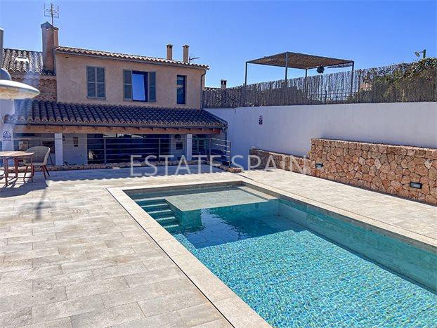 Таунхаус в Маррачи 170 м2 №BL231128BB5C8  - Продажа - 1 preview