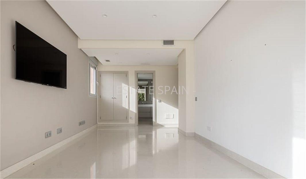 Апартаменты в Кальвия 171 м2 №ART2579B5C19  - Продажа - 21 large