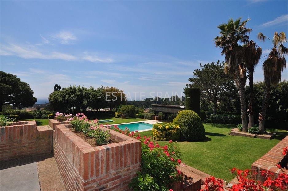 Вилла в Сан-Андрес-де-Льеванерас 900 м2 №VL19214BA143  - Продажа - 61 large