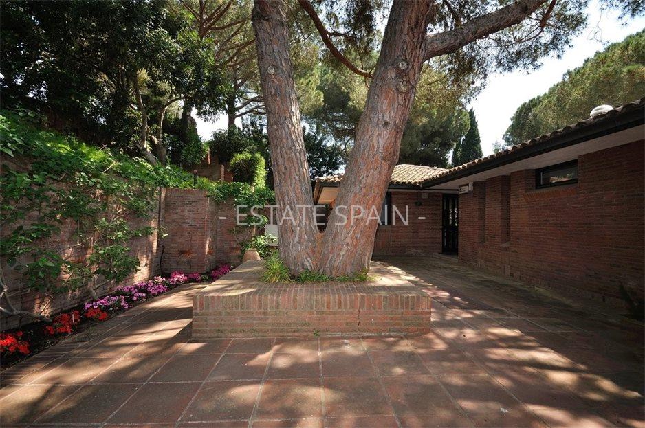 Вилла в Сан-Андрес-де-Льеванерас 900 м2 №VL19214BA143  - Продажа - 58 large