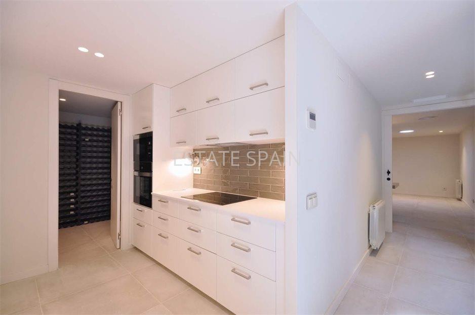 Вилла в Сан-Андрес-де-Льеванерас 900 м2 №VL19214BA143  - Продажа - 44 large