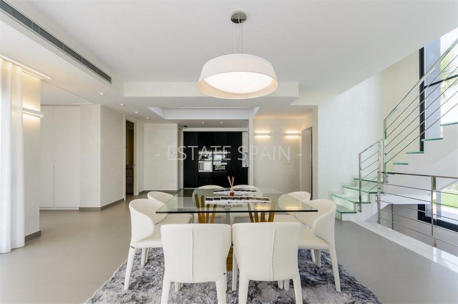 Вилла в Деэса-де-Кампоамор 193 м2 №VL26220B2463  - Продажа - 32 large