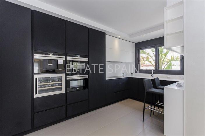 Вилла в Деэса-де-Кампоамор 193 м2 №VL26220B2463  - Продажа - 42 preview