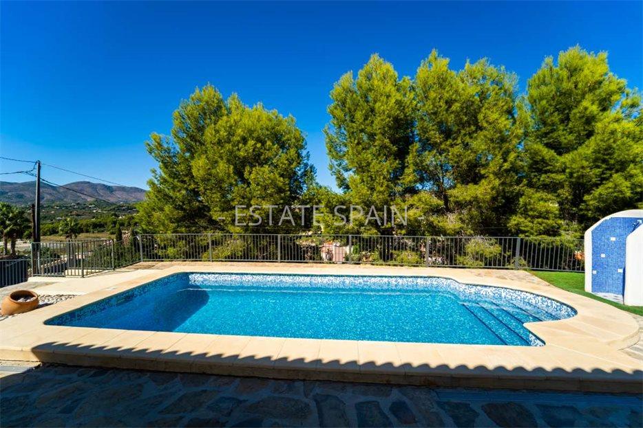 Вилла в Кальпе 190 м2 №VL2394F4C49  - Продажа - 32 large