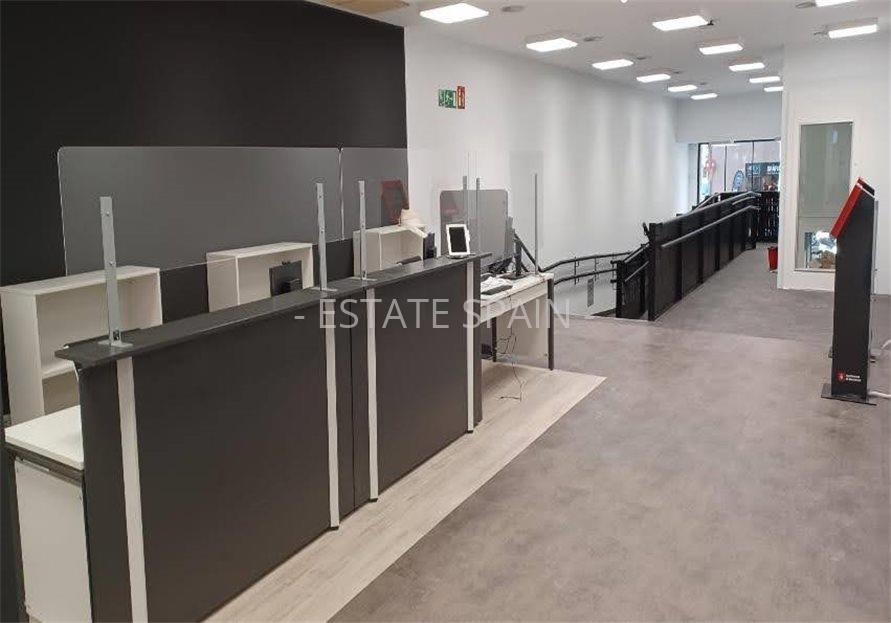 Помещение в Барселоне 1 м2 №COM24484C7C8  - Продажа - 2 large