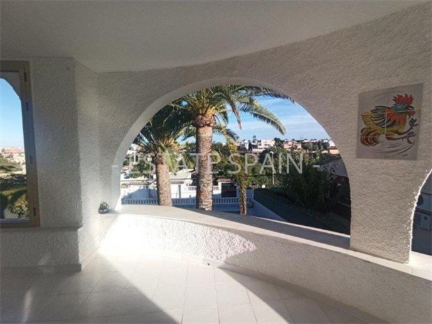 Шале в Торревьехе 400 м2 №BL222172025F  - Продажа - 12 preview