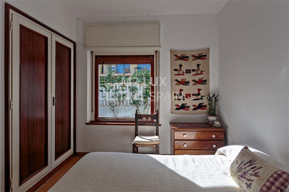 Дом в Сан-Фелиу-де-Гишольс 200 м2 №VL201113C6E94  - Продажа - 30 large