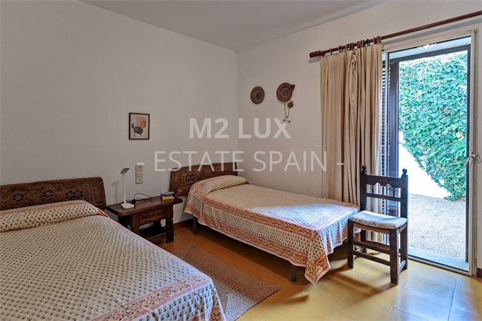 Дом в Сан-Фелиу-де-Гишольс 200 м2 №VL201113C6E94  - Продажа - 34 preview