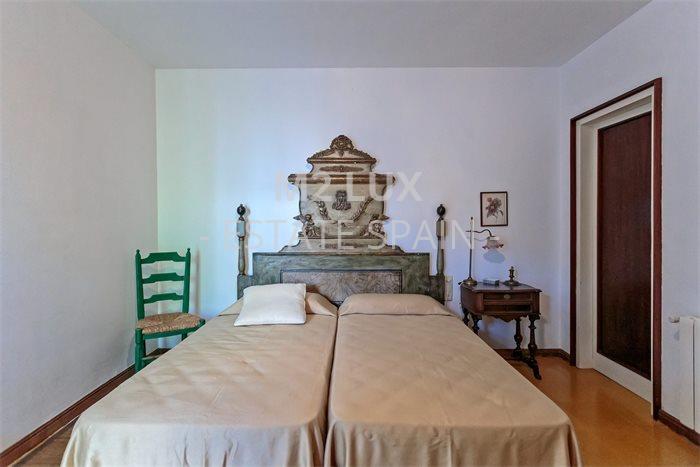 Дом в Сан-Фелиу-де-Гишольс 200 м2 №VL201113C6E94  - Продажа - 37 preview