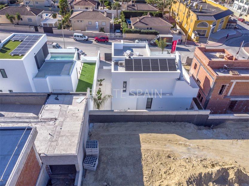 Вилла в Рохалесе 136 м2 №VL26116FEABD  - Продажа - 38 large