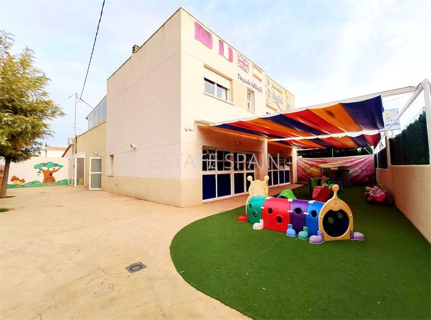 Коммерческая в Сан-Хуан-де-Аликанте 330 м2 №COM20220A3911  - Продажа - 1 large