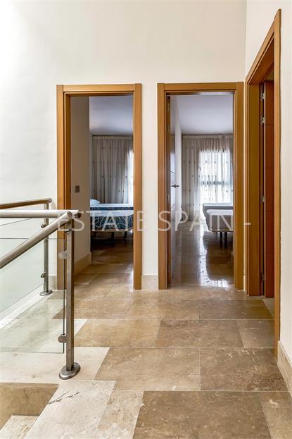 Таунхаус в Гольф-дель-Сур 183 м2 №TAU18376026  - Продажа - 24 large