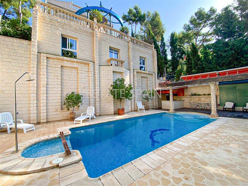 Вилла в Кальвия 353 м2 №VL2465FED15  - Продажа - 1 large