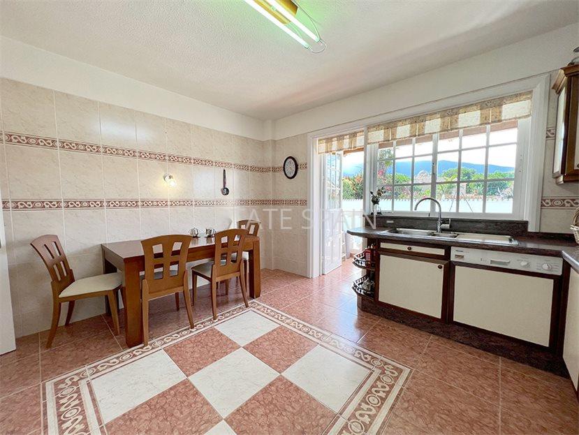 Вилла в Пуэрто-де-ла-Крус 480 м2 №VL232168E328  - Продажа - 48 large