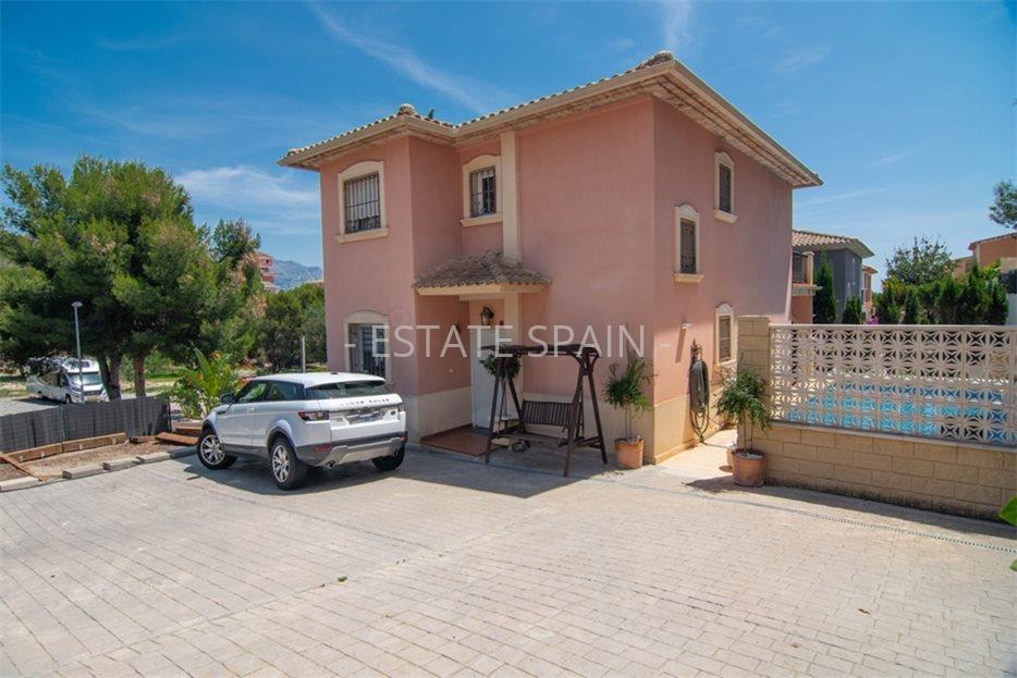 Вилла в Ла-Нусии 222 м2 №VL23711638B5  - Продажа - 35 large