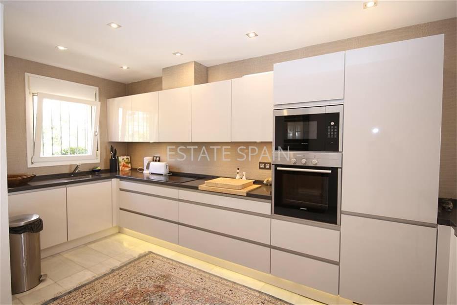 Таунхаус в Эстепоне 150 м2 №TAU18571CD3  - Продажа - 16 large