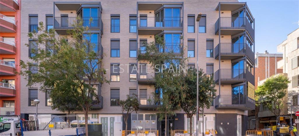 Дуплекс в Барселоне 133 м2 №BL221223C2183  - Продажа - 1 preview