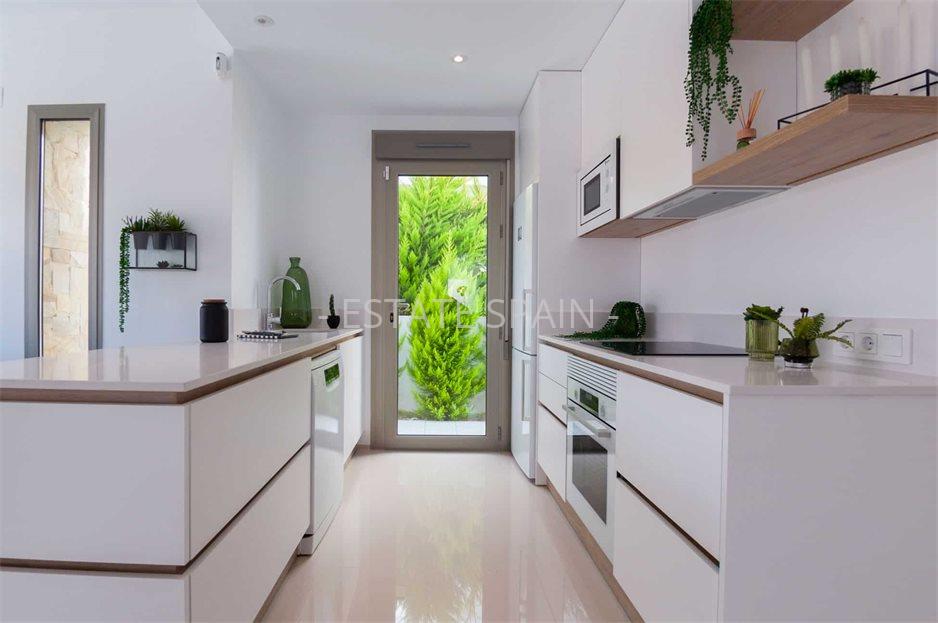 Вилла в Лос-Алькасарес 194 м2 №VL251010C1EDC  - Продажа - 43 large