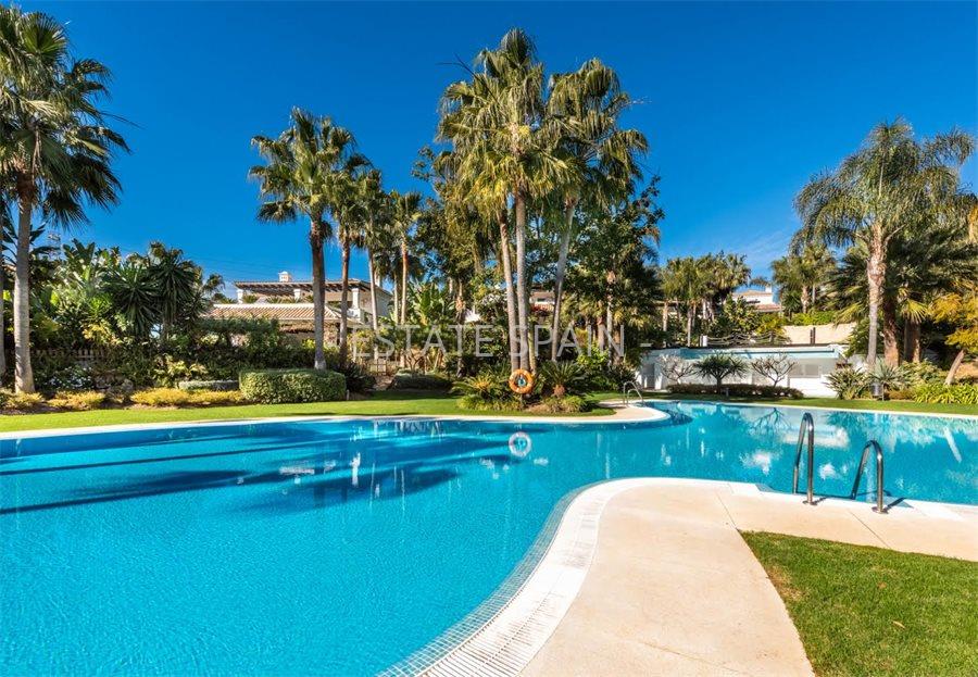 Вилла в Марбелье 550 м2 №VL213134CC5B  - Продажа - 3 large