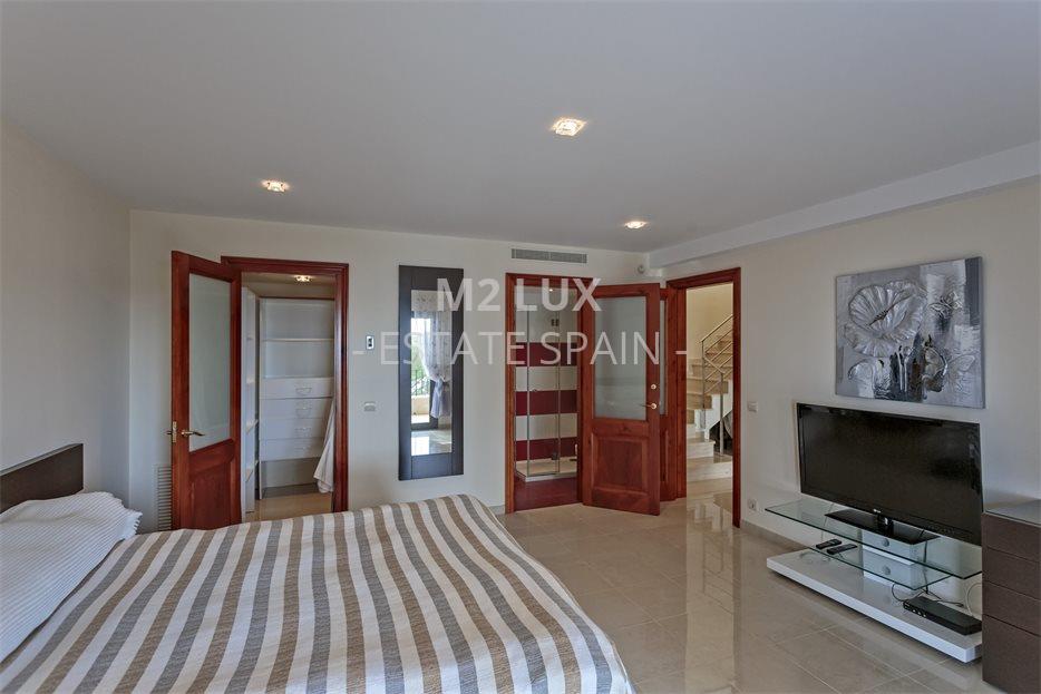 Вилла в Сан-Фелиу-де-Гишольс 411 м2 №VL2191694DEE  - Продажа - 21 large