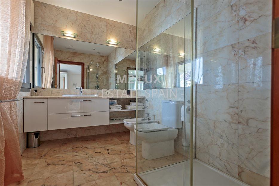 Вилла в Сан-Фелиу-де-Гишольс 411 м2 №VL2191694DEE  - Продажа - 7 large