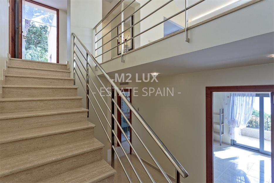 Вилла в Сан-Фелиу-де-Гишольс 411 м2 №VL2191694DEE  - Продажа - 19 large