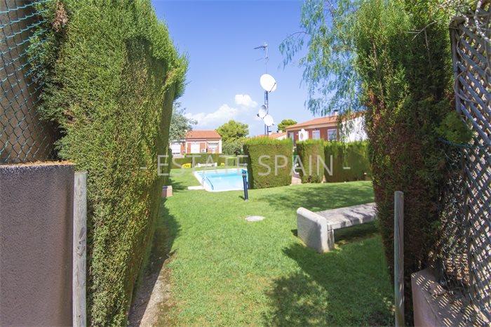 Таунхаус в Салоу 1 м2 №BL231020BAA15  - Продажа - 25 preview