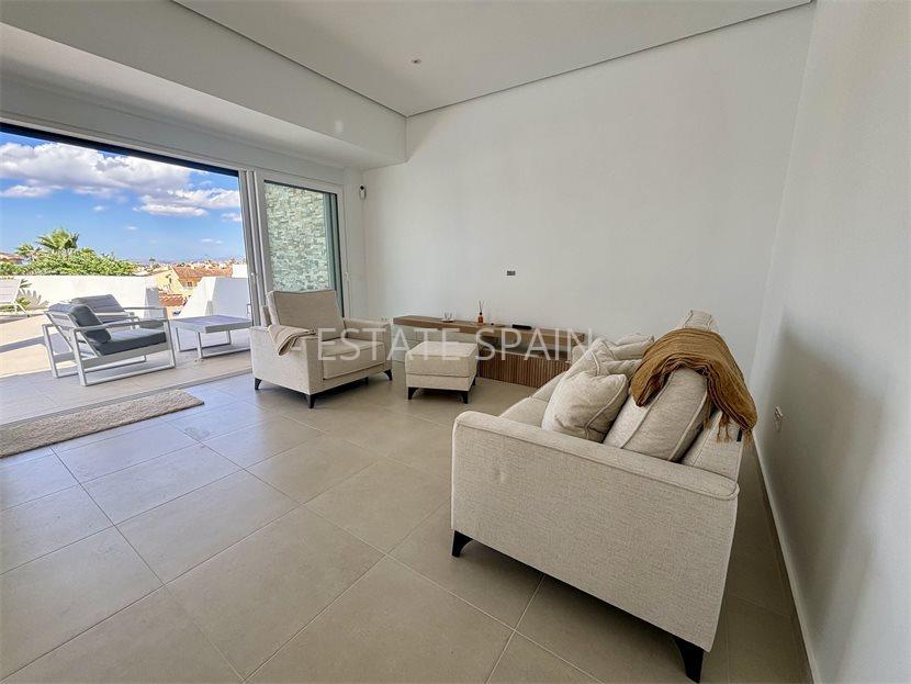 Вилла в Бенихофаре 120 м2 №VL251010C256F  - Продажа - 18 large