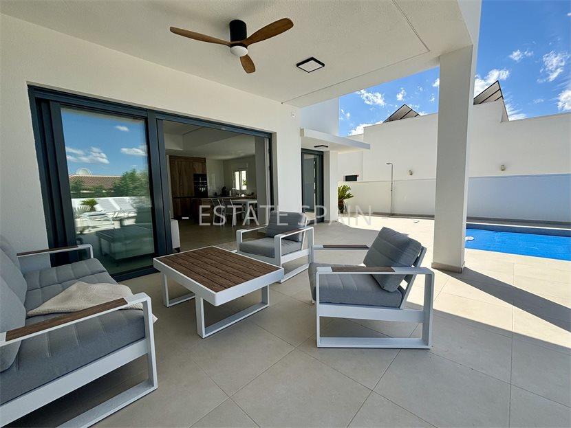 Вилла в Бенихофаре 120 м2 №VL251010C256F  - Продажа - 36 large