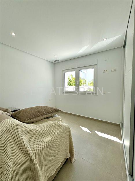 Вилла в Бенихофаре 120 м2 №VL251010C256F  - Продажа - 13 large