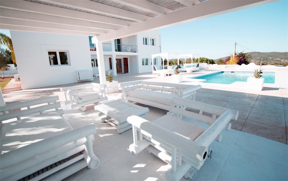 Вилла в Санта-Эулалия-дель-Рио 650 м2 №VL171215EFB7  - Продажа - 2 large