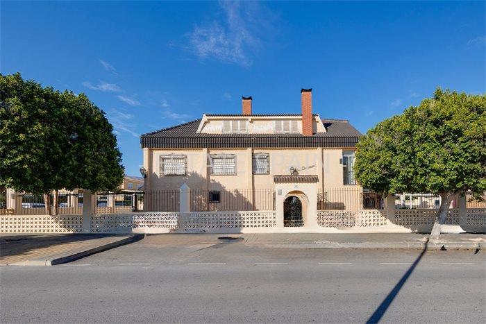 Вилла в Вильяхойосе 881 м2 №VL261200C9F2  - Продажа - 2 preview