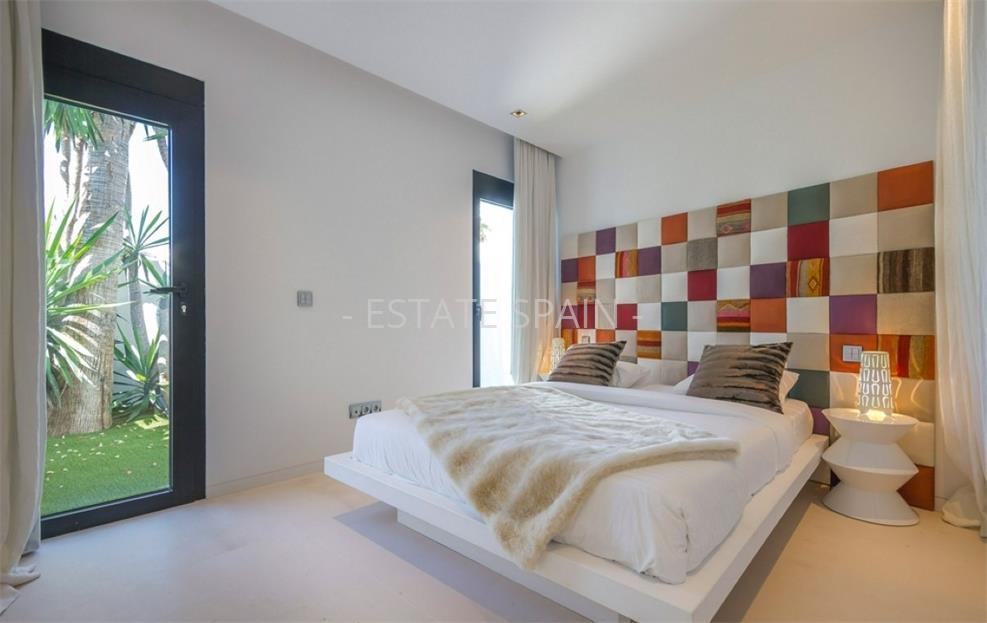 Вилла в Виста Алегре 300 м2 №VL171214DC0F  - Продажа - 16 large