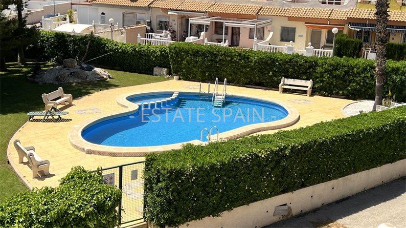 Таунхаус в Ла-Флорида 78 м2 №BL22512E61C6  - Продажа - 1 preview