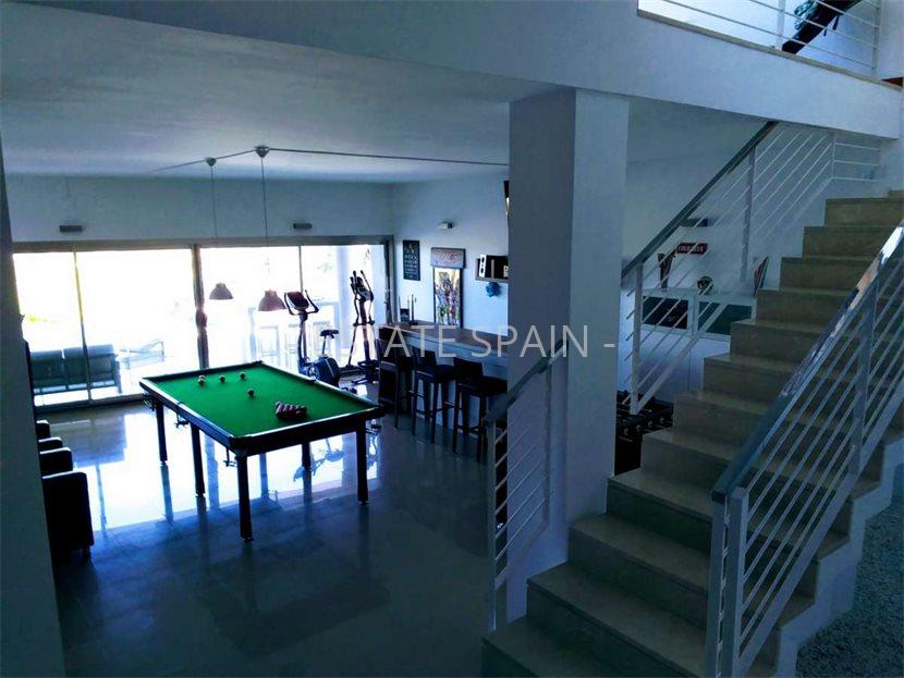 Вилла в Адор 425 м2 №VL19715F3FDD  - Продажа - 16 large