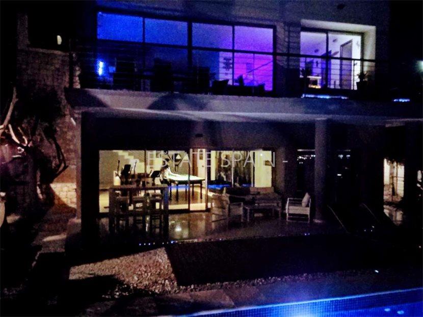 Вилла в Адор 425 м2 №VL19715F3FDD  - Продажа - 4 large