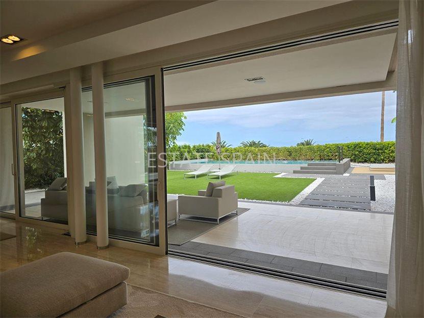 Вилла в Коста-Адехе 515 м2 №VL263316EB5  - Продажа - 4 large