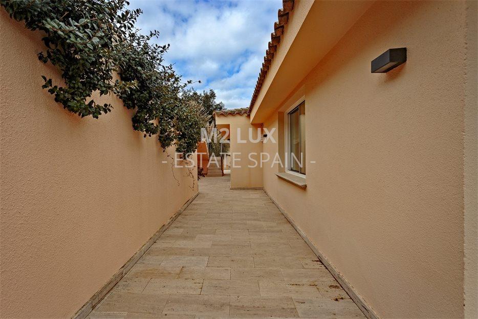 Вилла в Плайя-де-Аро 295 м2 №VL1938FF07F  - Продажа - 24 large