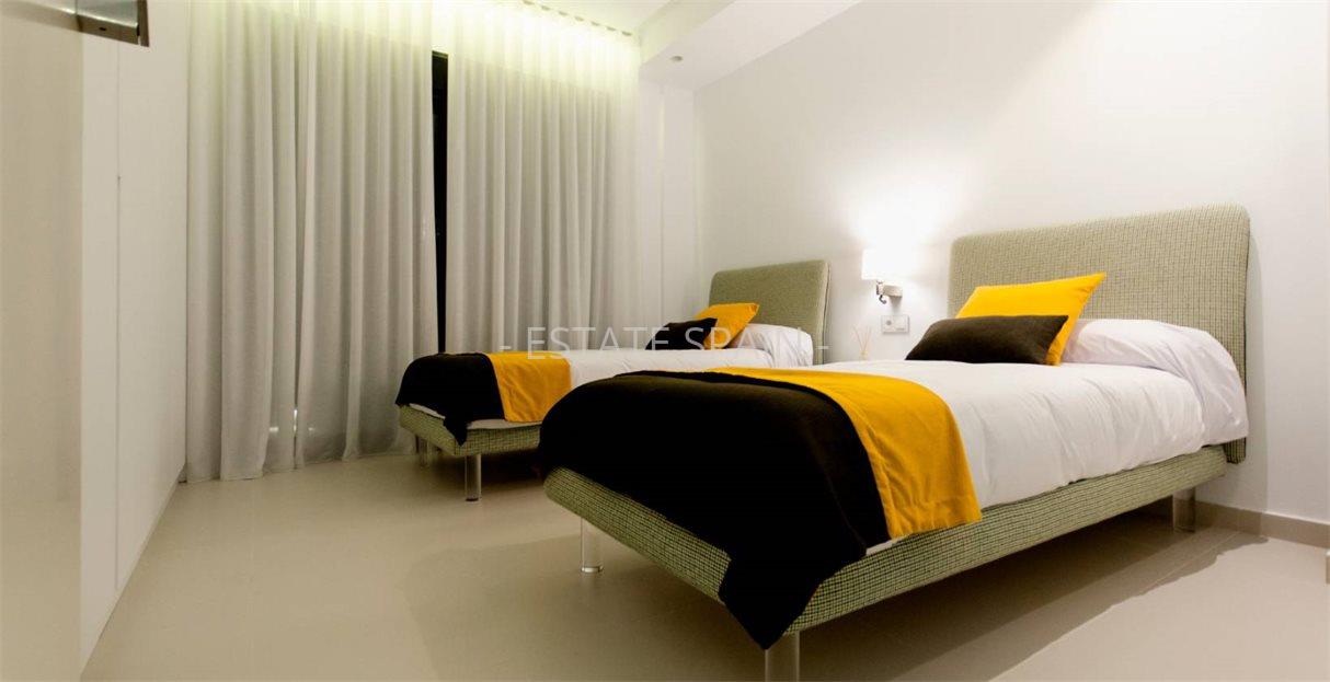 Вилла в Деэса-де-Кампоамор 322 м2 №VL262201C4C5  - Продажа - 16 large