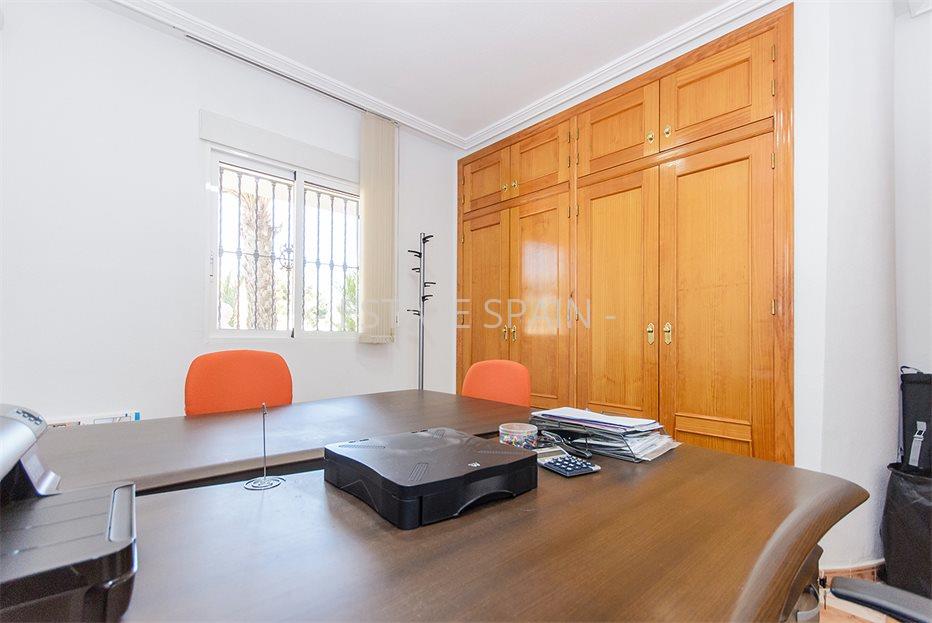 Помещение в Вильямартине 134 м2 №COM20122477E93  - Продажа - 15 large