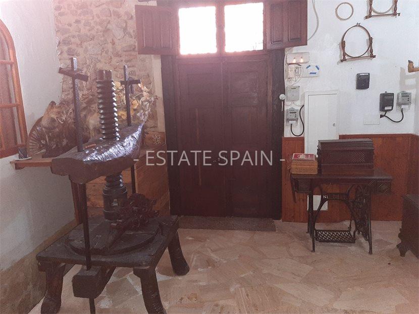 Сельский дом в Ориуэла 600 м2 №VL24639CB50  - Продажа - 33 large